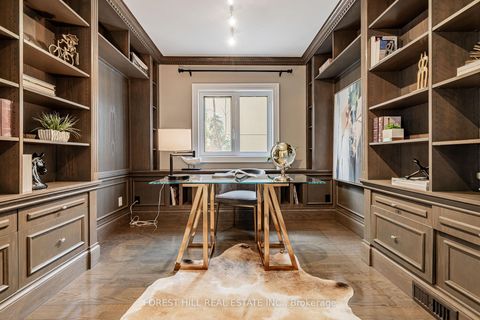 Photo 23 at 72 Aldershot Crescent, Windfields, Toronto