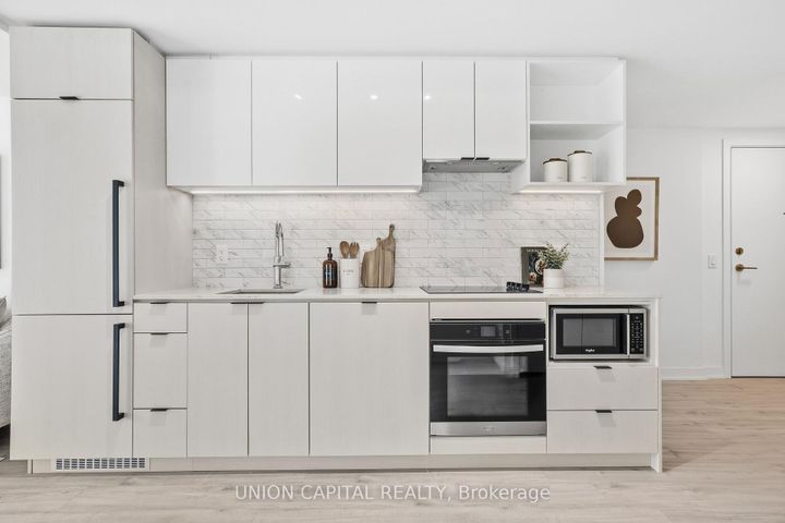 Photo 12 at 2611 - 252 Church Street, Yonge Corridor, Toronto