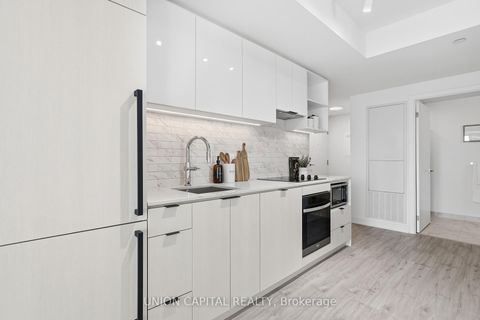 Photo 11 at 2611 - 252 Church Street, Yonge Corridor, Toronto