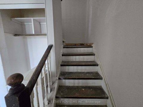 Photo 6 at 238 Braymore Boulevard, Rouge E11, Toronto