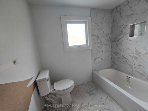 Photo 10 at 238 Braymore Boulevard, Rouge E11, Toronto