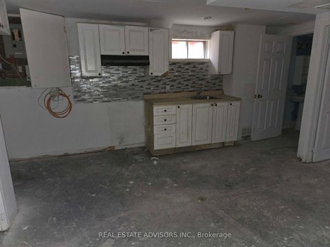 Photo 20 at 238 Braymore Boulevard, Rouge E11, Toronto