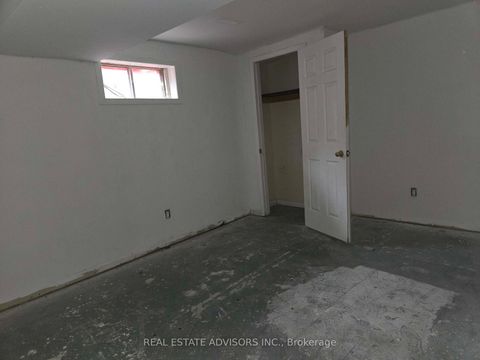 Photo 23 at 238 Braymore Boulevard, Rouge E11, Toronto