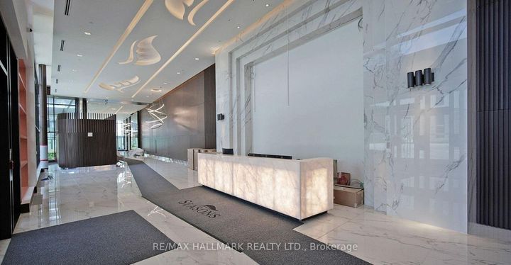 Photo 2 at 709 - 85 McMahon Drive, Bayview Village, Toronto