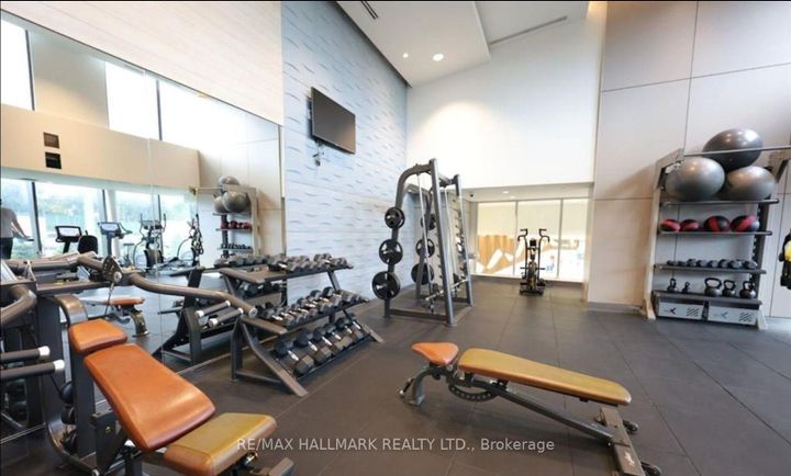 Photo 15 at 709 - 85 McMahon Drive, Bayview Village, Toronto