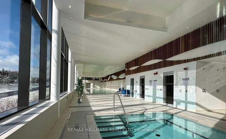 Photo 16 at 709 - 85 McMahon Drive, Bayview Village, Toronto