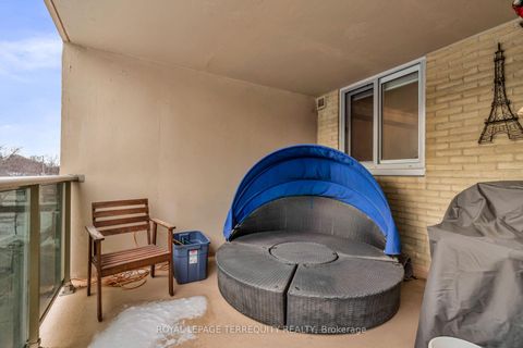 Photo 16 at 410 - 812 Burnhamthorpe Road, Markland Wood, Toronto