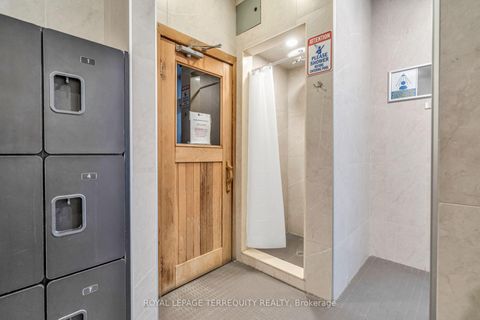 Photo 32 at 410 - 812 Burnhamthorpe Road, Markland Wood, Toronto