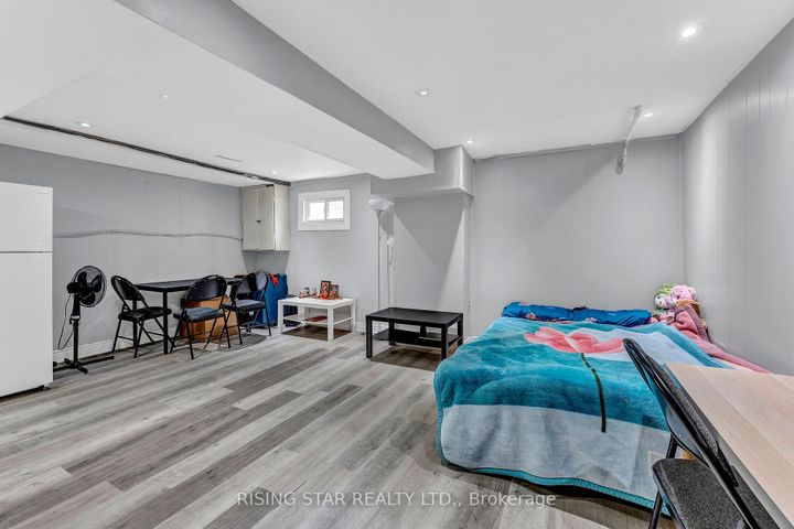 Photo 27 at 2 - 7440 GOREWAY Drive, Malton, Mississauga