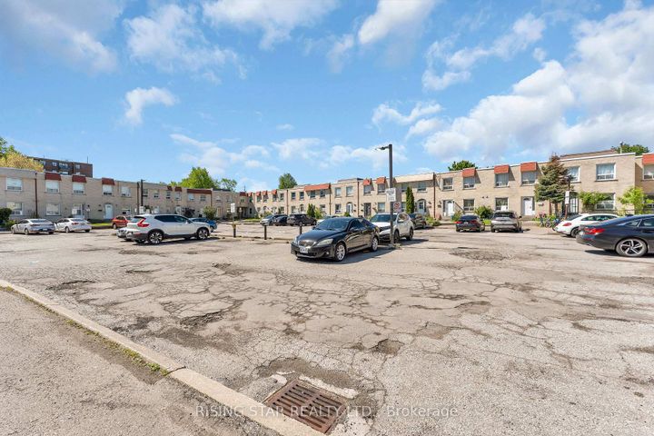 Photo 35 at 2 - 7440 GOREWAY Drive, Malton, Mississauga