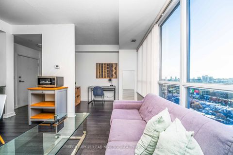 Photo 8 at 1605 - 181 Huron Street, Chinatown, Toronto