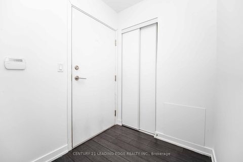 Photo 14 at 1605 - 181 Huron Street, Chinatown, Toronto