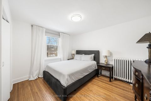 Photo 14 at 28 Macpherson Avenue, Annex, Toronto