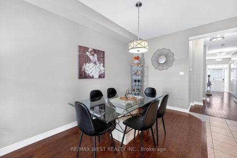 Photo 15 at 99 Alexie Way, Vellore Village, Vaughan