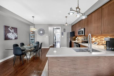 Photo 20 at 99 Alexie Way, Vellore Village, Vaughan