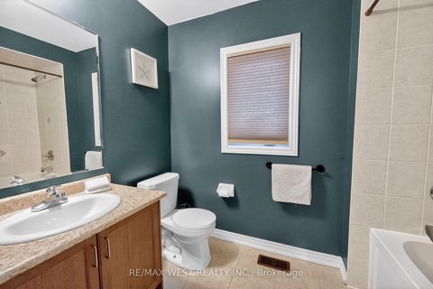 Photo 36 at 99 Alexie Way, Vellore Village, Vaughan