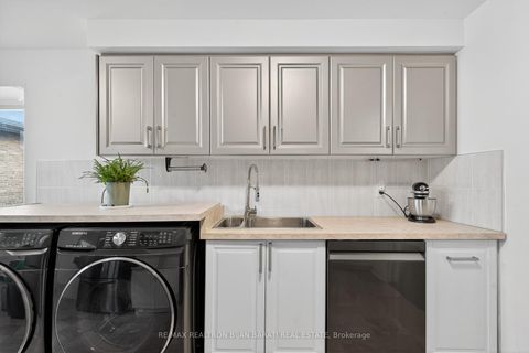 Photo 18 at 603 Cummer Avenue, Steeles, Toronto