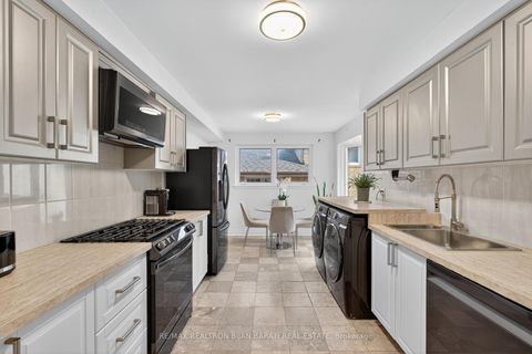 Photo 19 at 603 Cummer Avenue, Steeles, Toronto