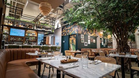 Photo 3 at 337 KING Street W, Waterfront Communities C1, Toronto