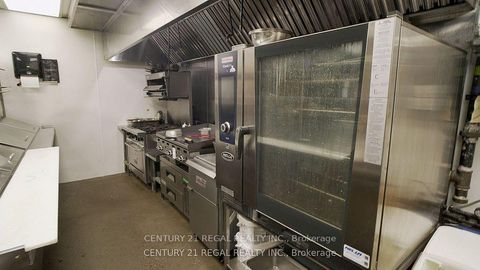 Photo 14 at 337 KING Street W, Waterfront Communities C1, Toronto