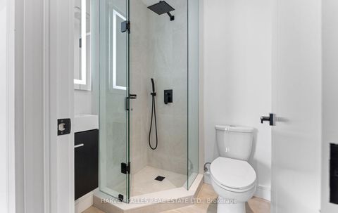 Photo 37 at 656 Oriole Parkway, Eglinton, Toronto