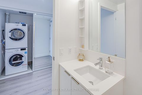 Photo 10 at 4007 - 8 Wellesley Street W, Yonge Corridor, Toronto