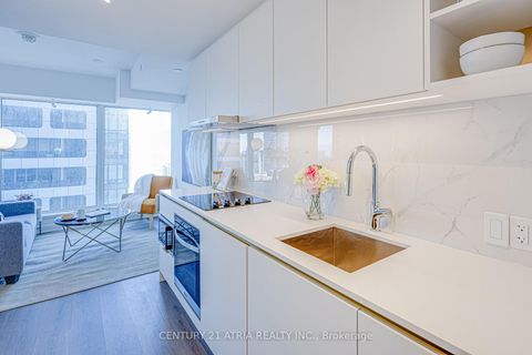 Photo 11 at 4007 - 8 Wellesley Street W, Yonge Corridor, Toronto