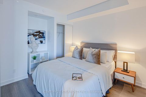 Photo 13 at 4007 - 8 Wellesley Street W, Yonge Corridor, Toronto