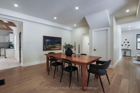 Photo 12 at 19572 Centre Street, Rural East Gwillimbury, East Gwillimbury