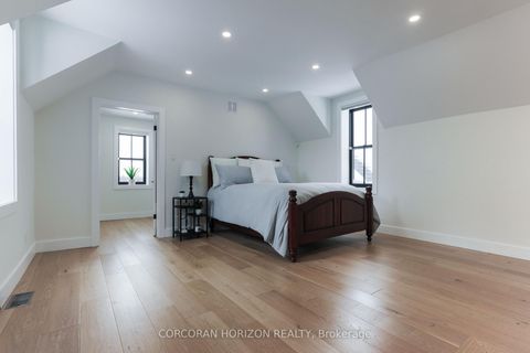 Photo 22 at 19572 Centre Street, Rural East Gwillimbury, East Gwillimbury