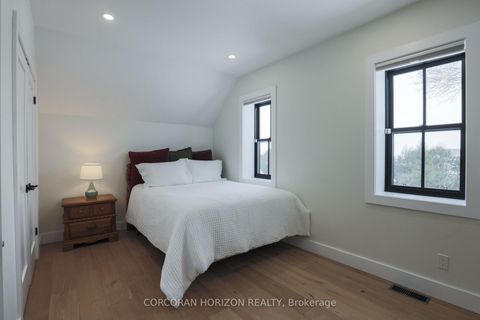 Photo 29 at 19572 Centre Street, Rural East Gwillimbury, East Gwillimbury