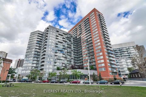 Photo 11 at 1025 - 38 Joe Shuster Way, South Parkdale, Toronto