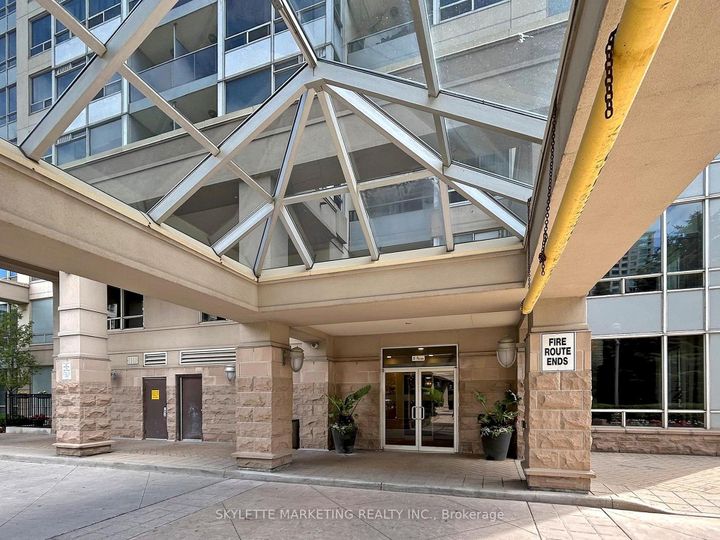 Photo 2 at GV216 - 8 Rean Drive, Bayview Village, Toronto