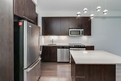 Photo 6 at 1408 - 25 Broadway Avenue, Mount Pleasant West, Toronto