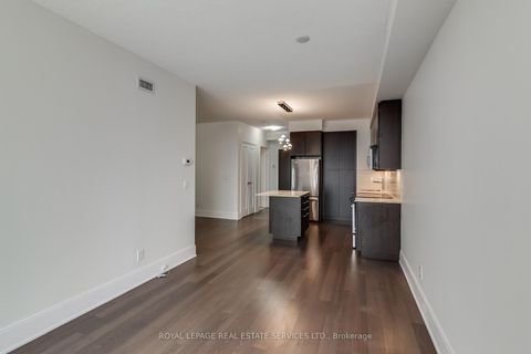 Photo 10 at 1408 - 25 Broadway Avenue, Mount Pleasant West, Toronto