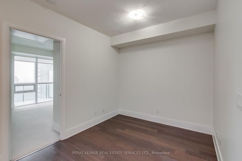 Photo 12 at 1408 - 25 Broadway Avenue, Mount Pleasant West, Toronto