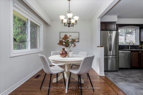 Photo 7 at 32 Springhome Road, Allandale Heights, Barrie