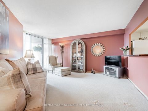 Photo 4 at 508 - 7811 Yonge Street, Royal Orchard, Markham