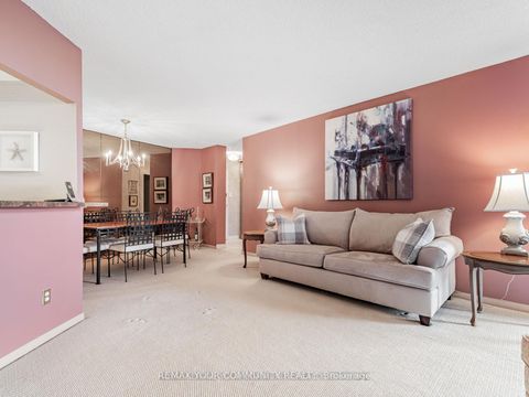 Photo 6 at 508 - 7811 Yonge Street, Royal Orchard, Markham