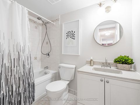 Photo 20 at 508 - 7811 Yonge Street, Royal Orchard, Markham