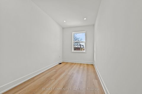 Photo 7 at 340 Albany Avenue, Casa Loma, Toronto