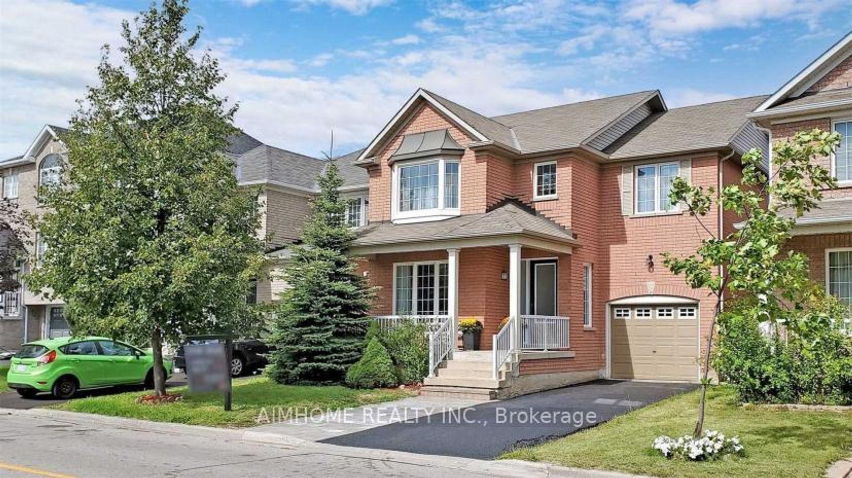 142 Alfred Smith Way, Woodland Hill, Newmarket photo 2