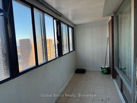 Photo 5 at 2711 - 5 Massey Square, Crescent Town, Toronto