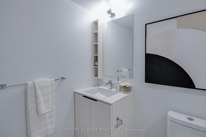 Photo 5 at 2215 - 82 Dalhousie Street, Yonge Corridor, Toronto