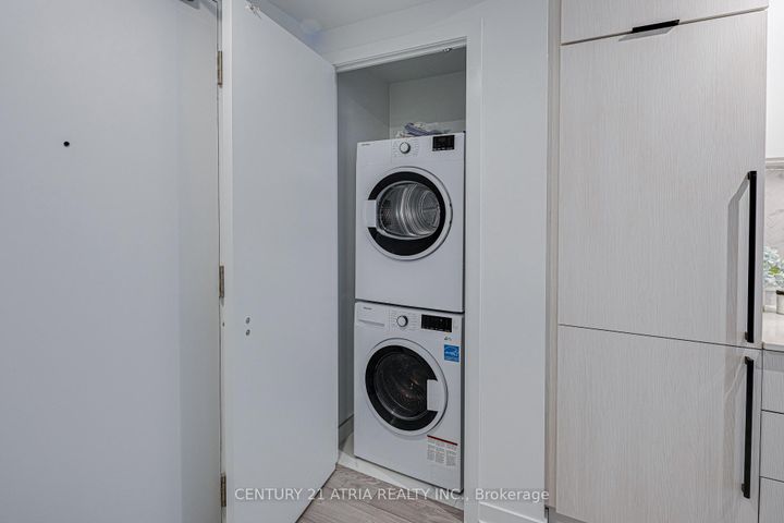 Photo 8 at 2215 - 82 Dalhousie Street, Yonge Corridor, Toronto