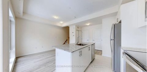 Photo 8 at 32 - 165 Tapscott Road, Malvern, Toronto