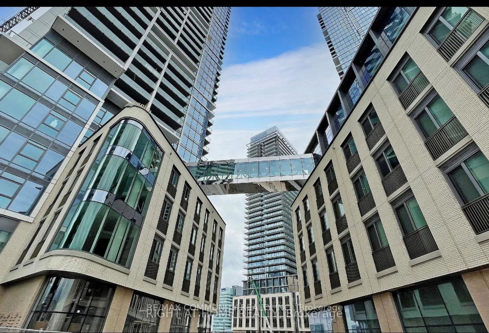 5111 - 7890 Jane Street, Vaughan Corporate Centre, Vaughan by Loree Meneguzzi Real Estate 5111 - 7890 Jane Street, Vaughan Corporate Centre, Vaughan