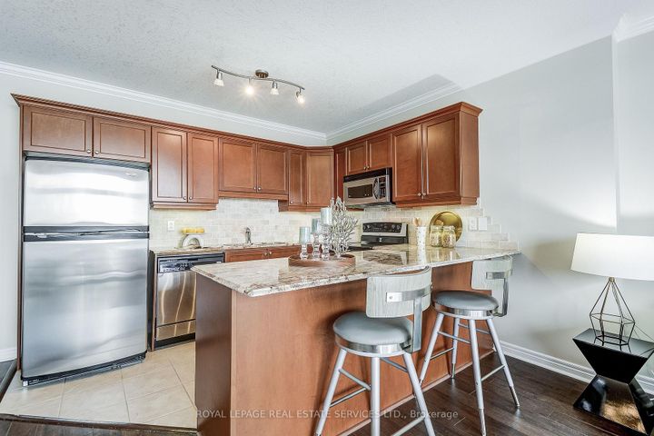 Photo 7 at 713 - 1998 Ironstone Drive, Uptown, Burlington