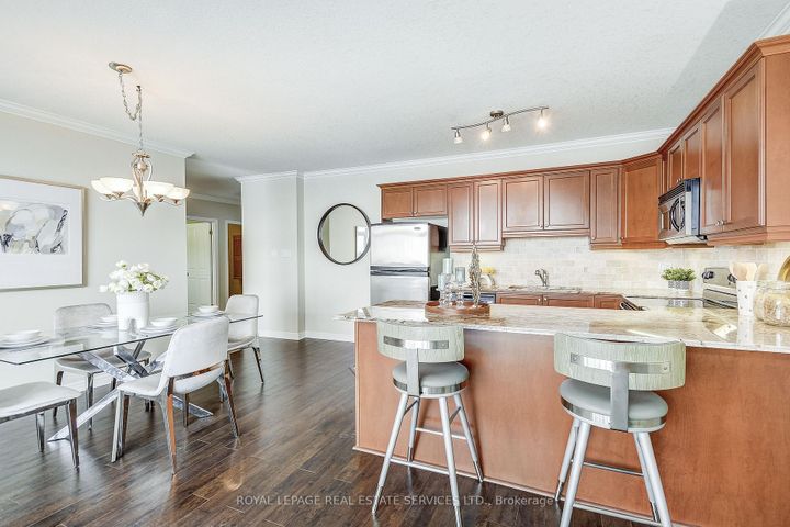 Photo 8 at 713 - 1998 Ironstone Drive, Uptown, Burlington