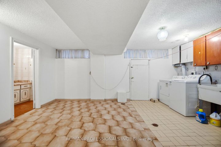 Photo 34 at 83 Spenvalley Drive, Jane Heights, Toronto